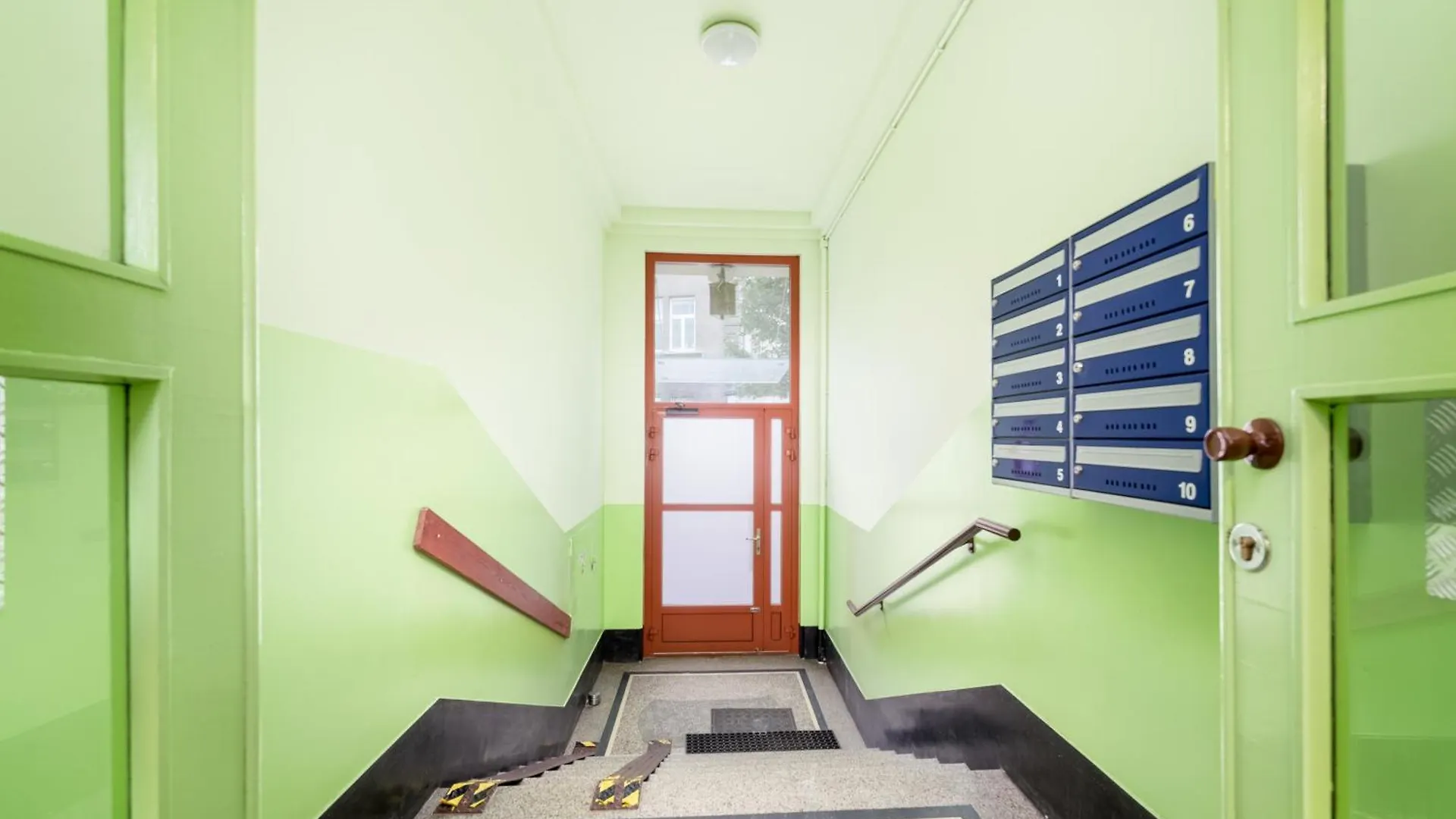 Lighthouse By Cozyplace Krakow Apartment